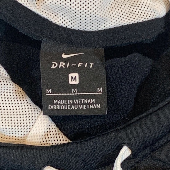 Nike Black Dri-FIT Therma Training Hooded Pullover Men’s Size Medium Swoosh Logo - Picture 3 of 12